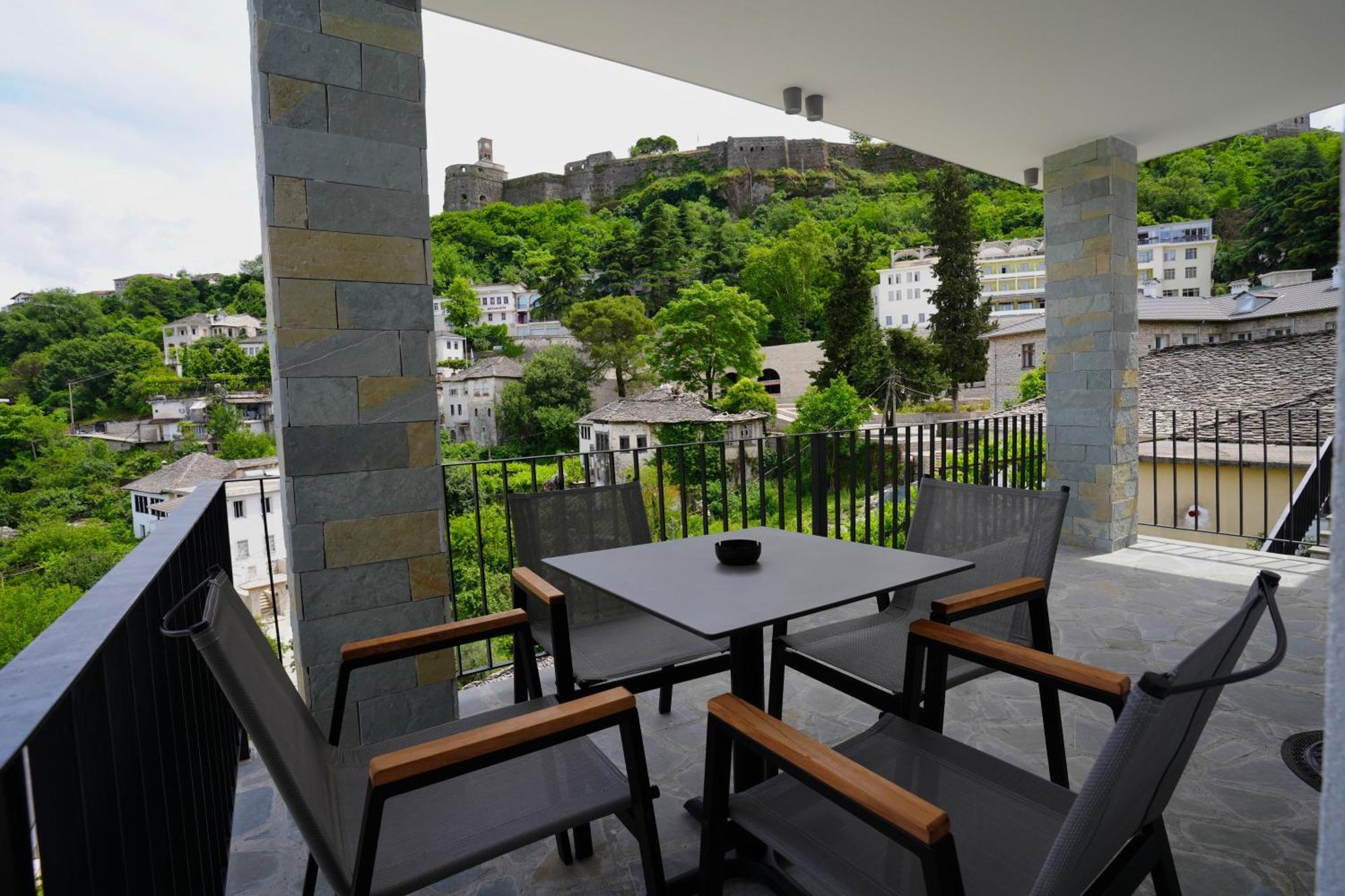 Castlefront Villa Gjirokastër 外观 照片